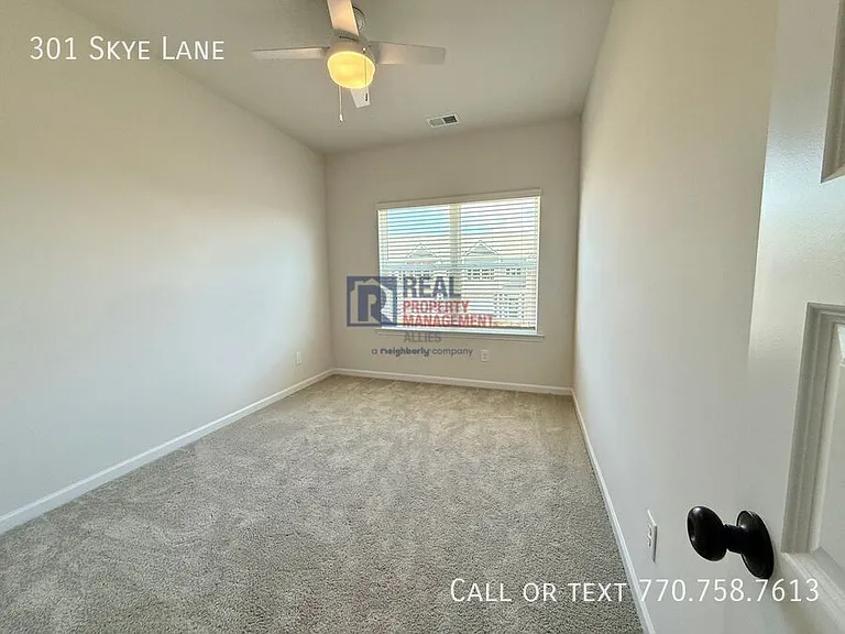 301 Skye Ln — Photo 10