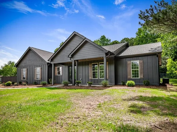 2462 New Hope Rd, Morganton, GA 30560