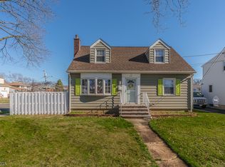 691 Grove St, Rahway, NJ 07065