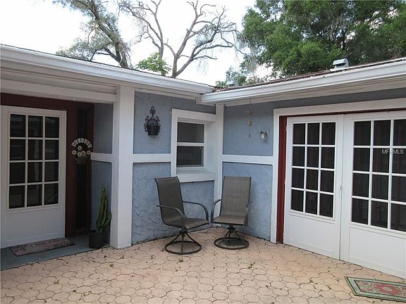 3rd image of 13202 Lake Magdalene Blvd