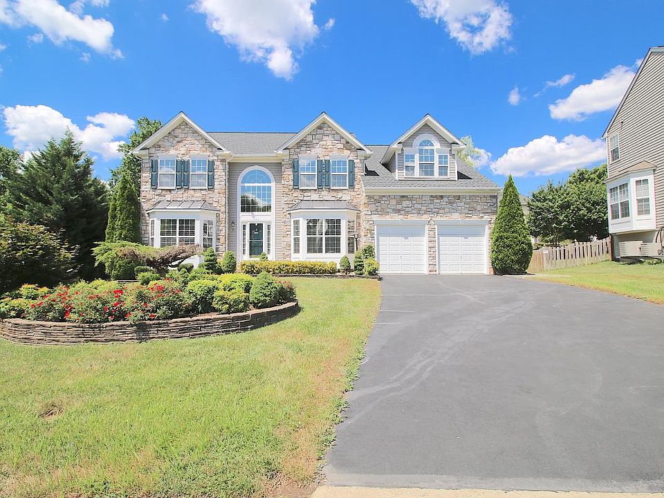 1st image of 5034 Wet Rock Ct