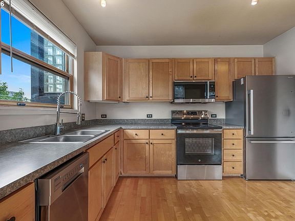 5th image of 1134 SW Jefferson St APT 509