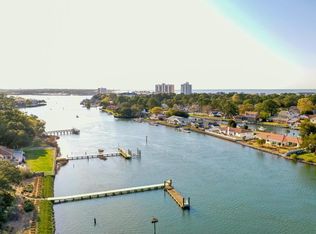 3012 Island Ln, Virginia Beach, VA 23454