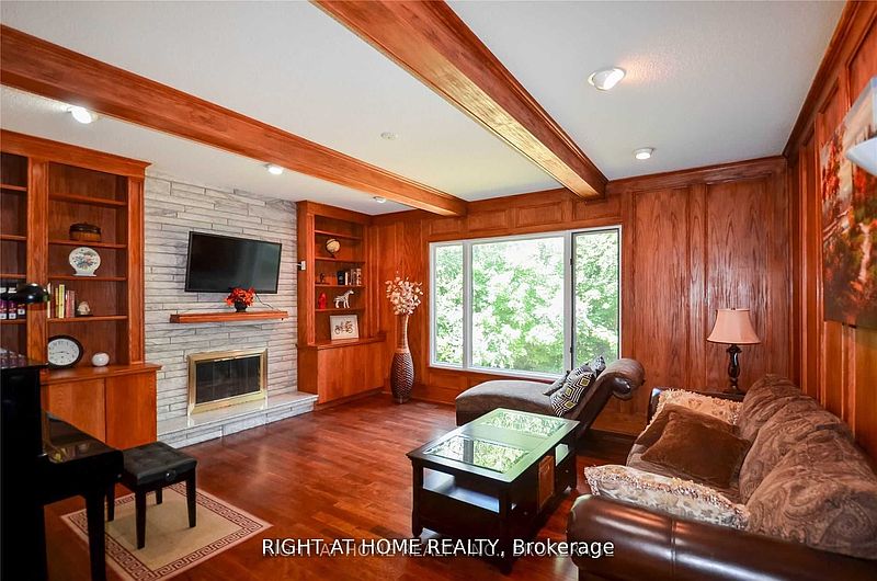 Toronto House for rent - 4 Bedrooms — photo 6