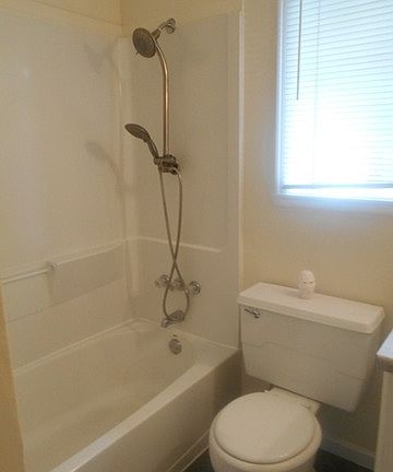 5th image of 115 Pocasset Ct #115