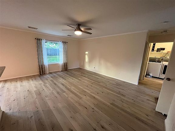 5th image of 5430 Princeton Dr