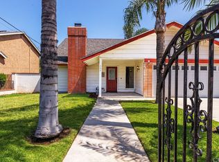 347 W Crestview St, Corona, CA 92882