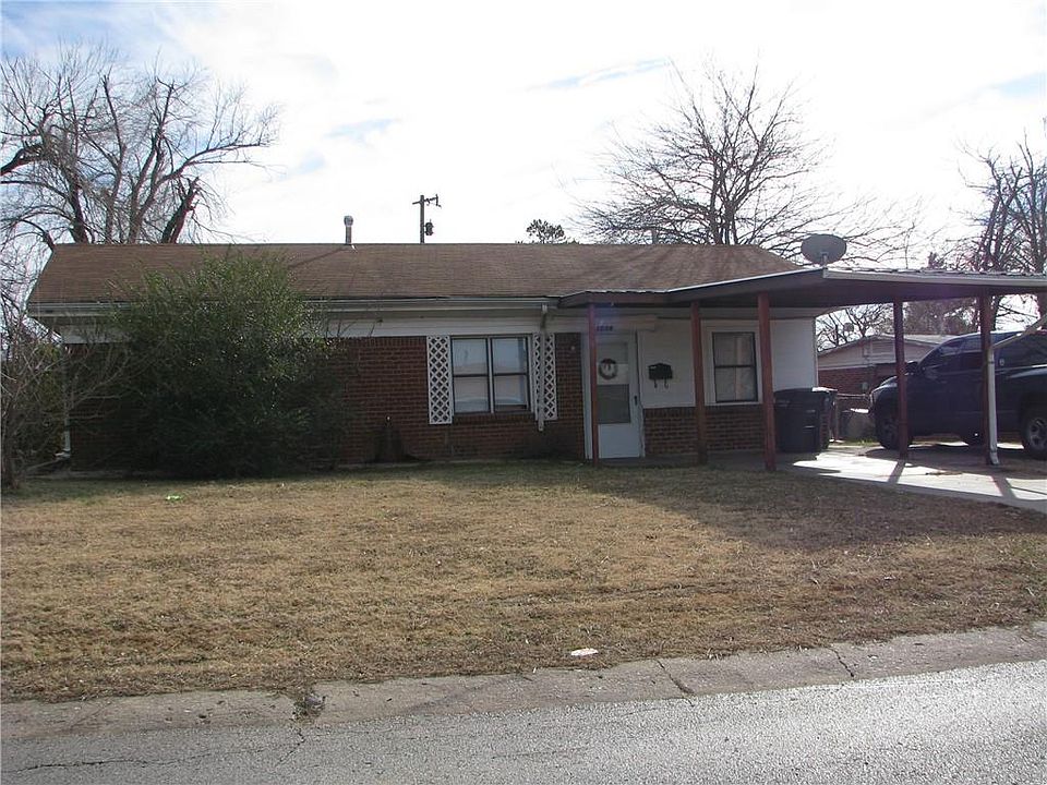 1st image of 1604 Elm Dr