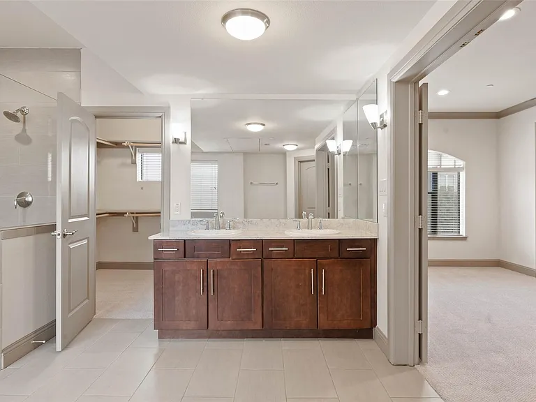 1021 Pavillion St #7 — Photo 12