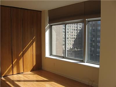 4th image of 188 E 64th St APT 602