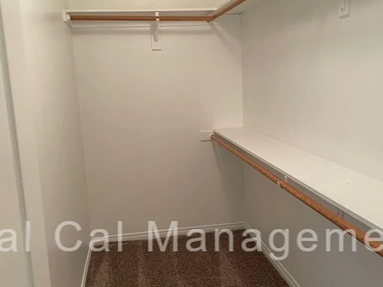 11902 Cedar Bluff Ave — Photo 20