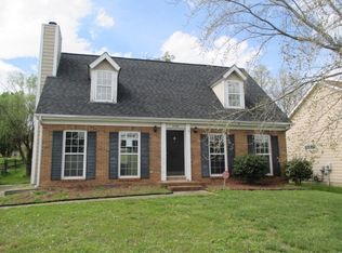 9701 Myrtle Lynn Ct, Charlotte, NC 28213