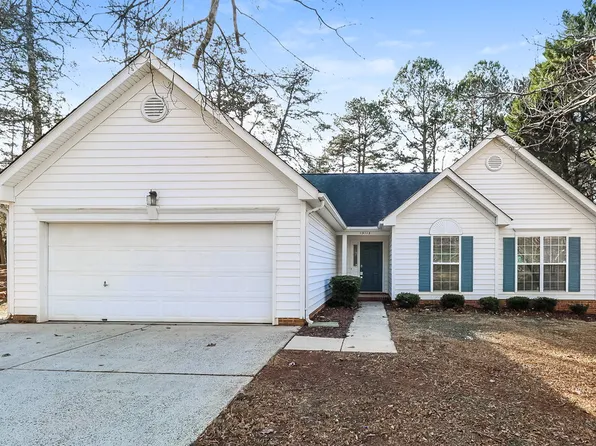 13113 Peacock Ln, Charlotte, NC 28215