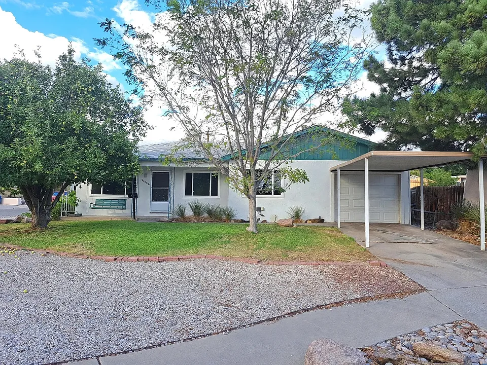 10024 Inca Ct NE