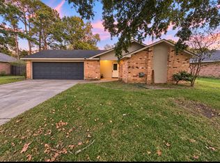 8847 Cedar Springs Ave, Denham Springs, LA 70726