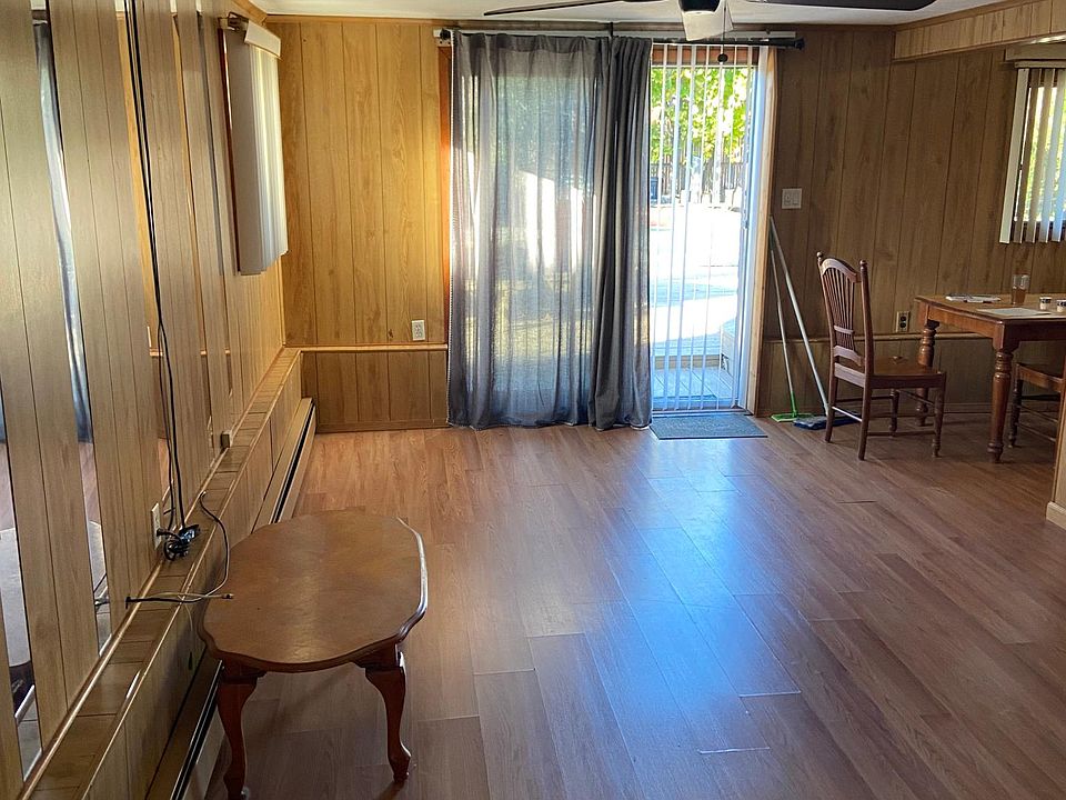 1st image of 12 River St