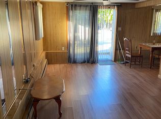 12 River St, Massapequa, NY 11758