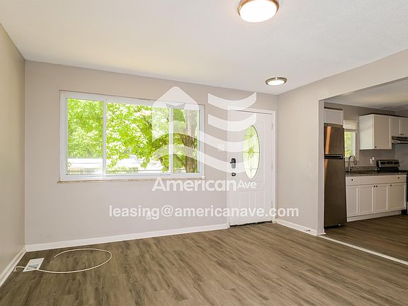 4-Living Room