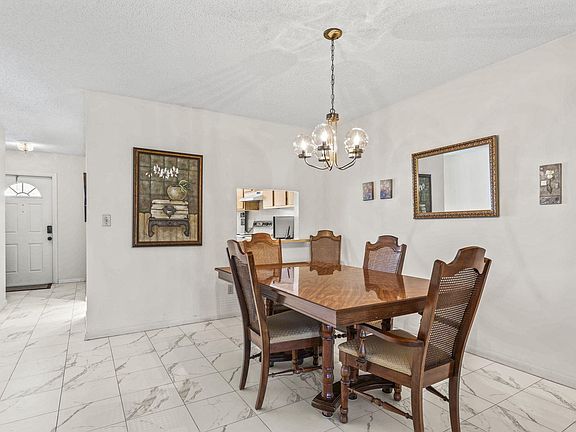 5th image of 5834 Moss Court #8