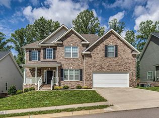 9244 Upstream Ln, Knoxville, TN 37931