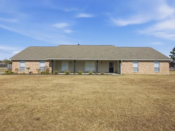 1442 Campfire Rd, Lake Charles, LA 70611