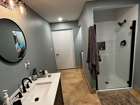 2nd image of 5985 Windy Hills Ct