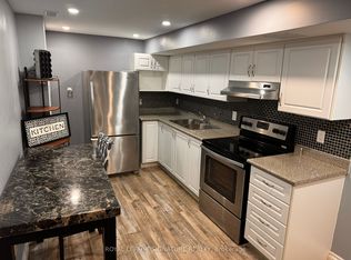 21 Delambray St #BASEMENT, Brampton, ON L6R 3R6