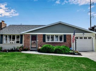 81 Satinwood Dr, Cheektowaga, NY 14225