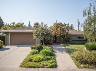 8124 Leafcrest Way, Fair Oaks, CA 95628