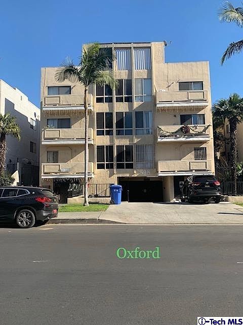 1st image of 538 S Oxford Ave