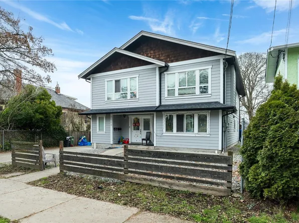 2509 Graham St, Victoria, BC V8T 3Y6