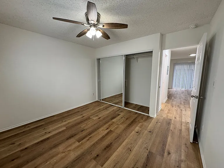 5650 Fair Ave — Photo 22