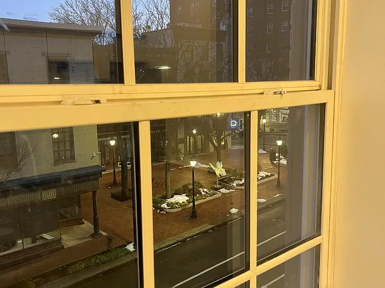Unit Photo