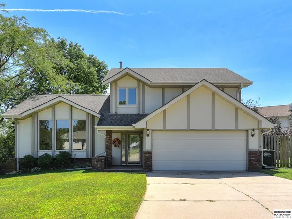 15517 Jones Cir, Omaha, NE 68154
