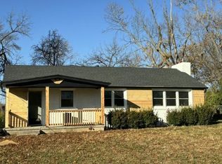 2018 James Downey Rd, Independence, MO 64057