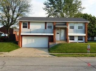 1301 Dulee Dr, Elwood, IN 46036