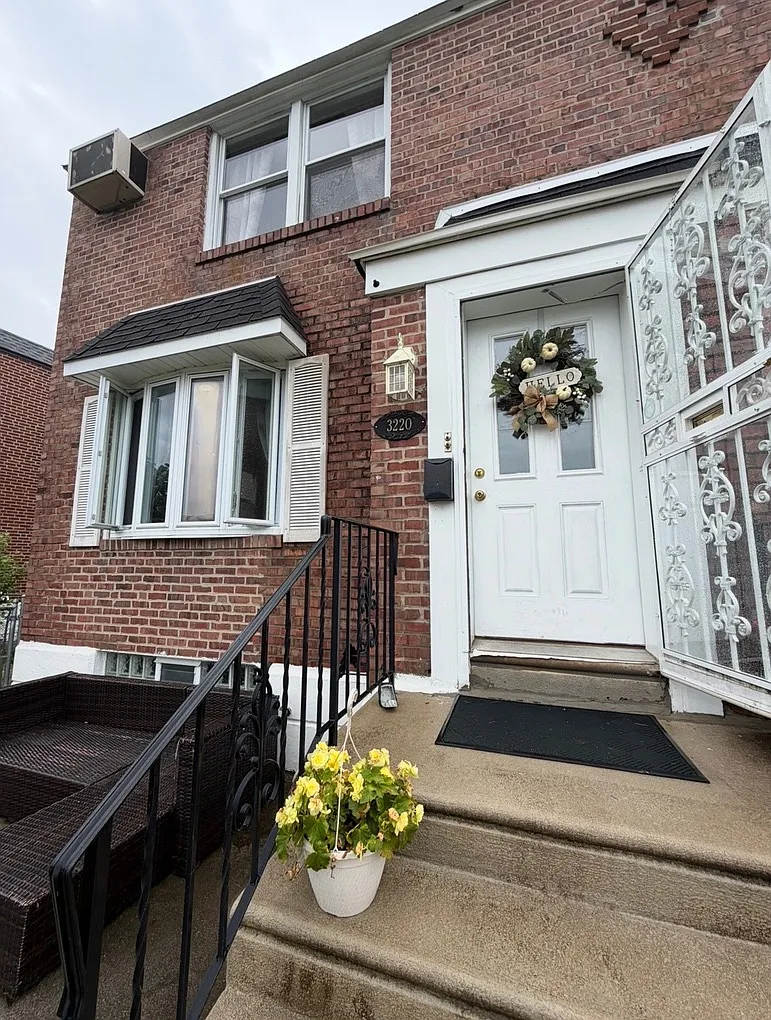 2 bed, 1600 sqft, $1,570 — Photo 3