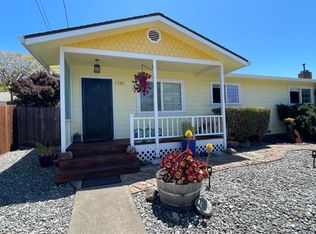 148 Olsen Ln, Fort Bragg, CA