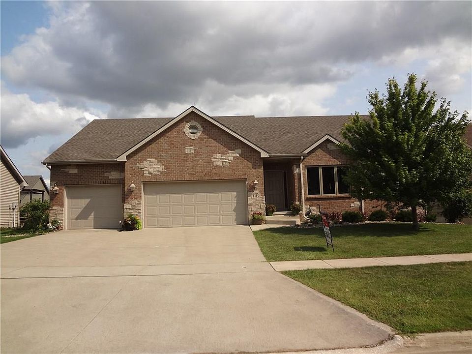 1st image of 1119 NW Boulder Dr