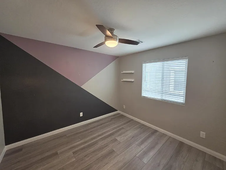 9456 Brough Ave — Photo 10