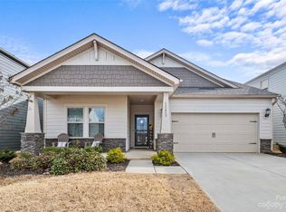11613 Corleone St, Huntersville, NC 28078