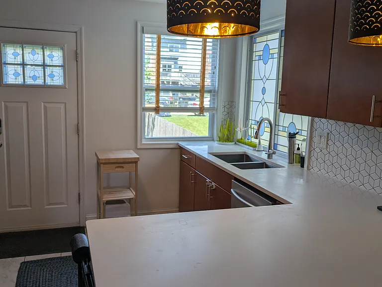 806 Hamilton St NE — Photo 19