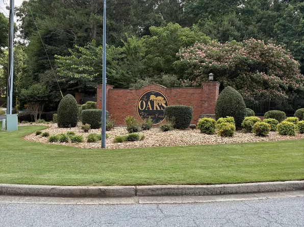 2601 Creek Bank Ct, Conyers, GA 30013