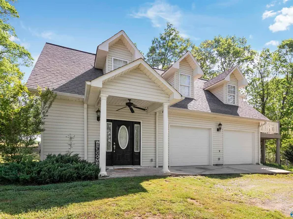 221 Turkey Hop Rd, Holly Pond, AL 35083