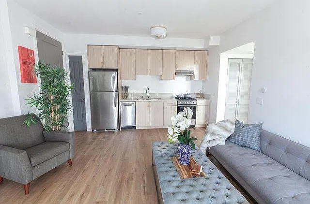 The Arden — Photo 1