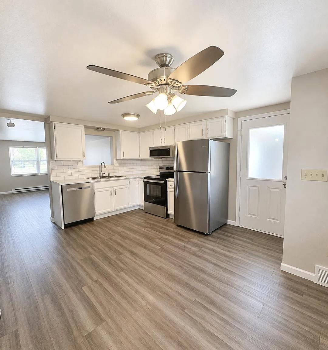 2 bed, 1.5 bath, 1080 sqft, $1,445 — Photo 1