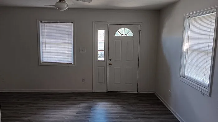 3465 S Oaklawn Cir — Photo 4