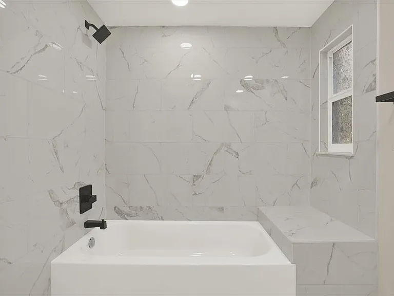 18803 Tracer Dr — Photo 20