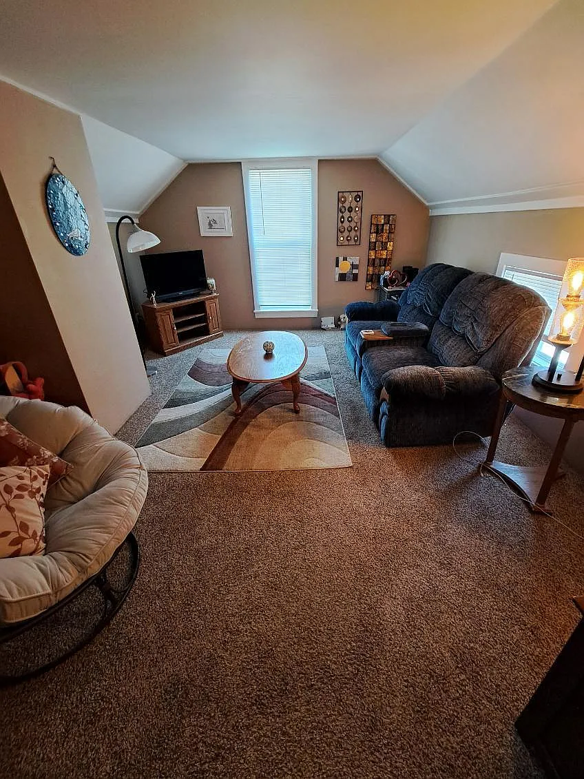 202 Sanborn Avenue - 3 — Photo 3