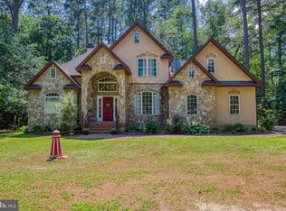 120 Twin Harbor Rd, Reedville, VA 22539